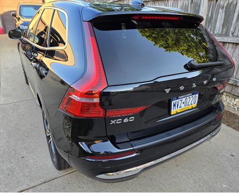 2023 Volvo XC60 B5 Plus Bright Theme