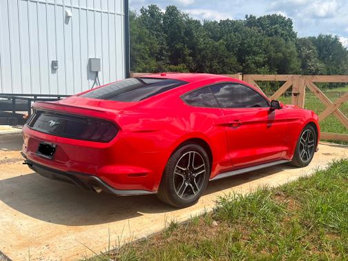2020 Ford Mustang EcoBoost Premium