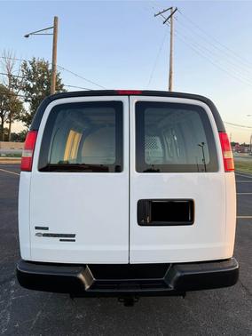 2011 Chevrolet Express 2500 Work Van