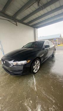 2017 Jaguar XE 25t Premium