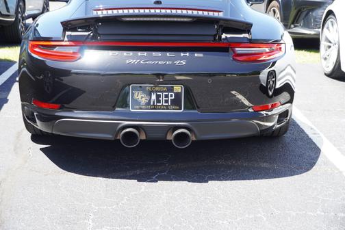 2017 Porsche 911 911 Carrera 4S