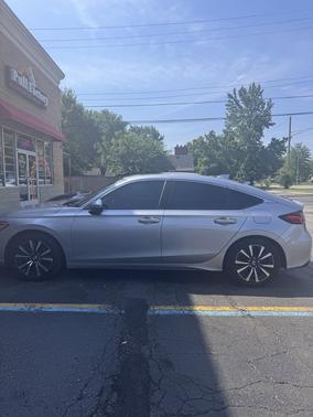 Gray 2022 Honda Civic EX-L