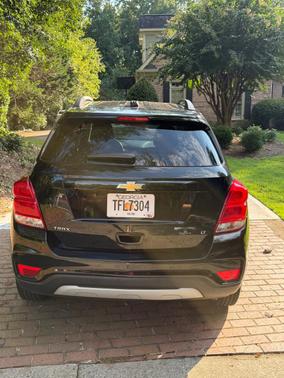 Black 2020 Chevrolet Trax LT