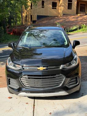Black 2020 Chevrolet Trax LT