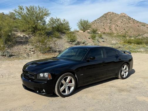 Black 2006 Dodge Charger SRT8