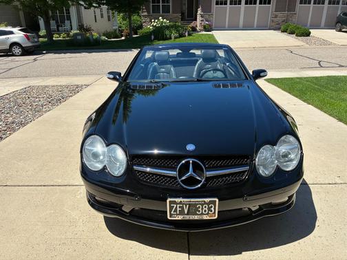 Black 2004 Mercedes-Benz SL-Class SL55 AMG