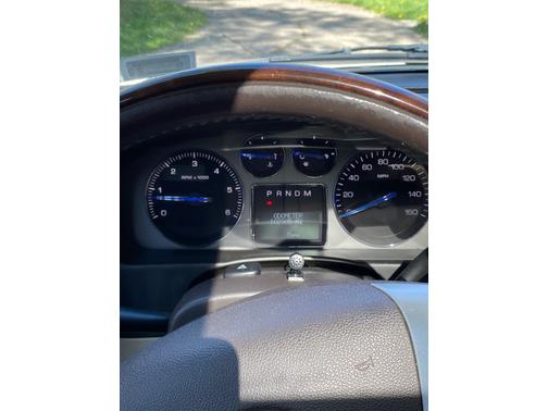 2007 Cadillac Escalade Base