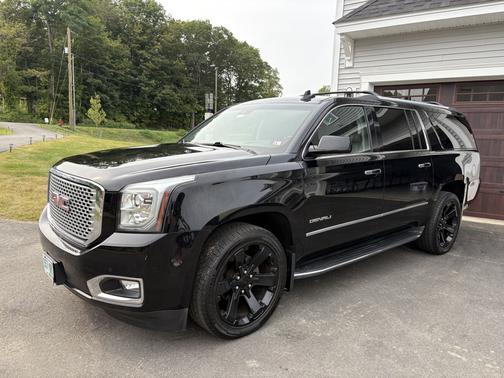 2016 GMC Yukon XL Denali