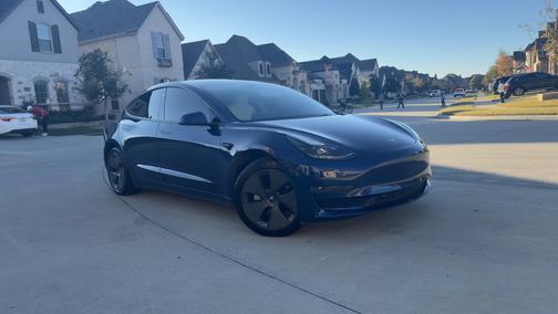 2023 Tesla Model 3 Base