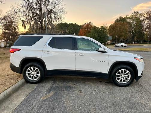 2020 Chevrolet Traverse LT Leather