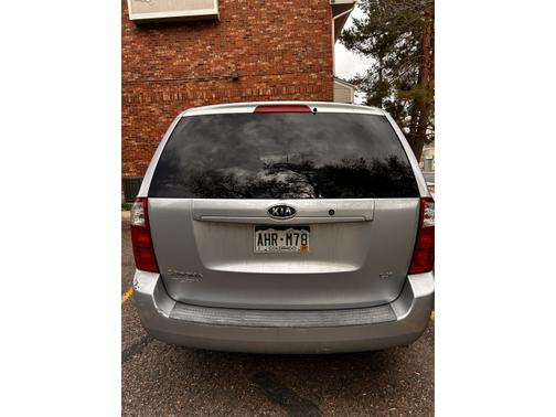 2006 Kia Sedona LX