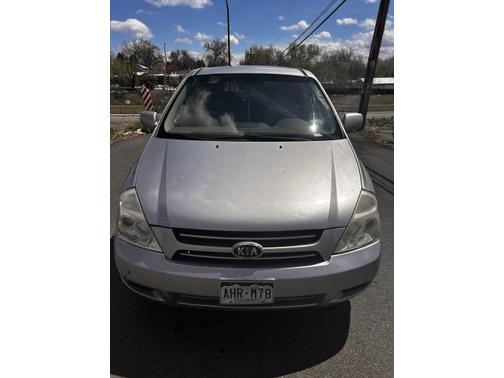 2006 Kia Sedona LX