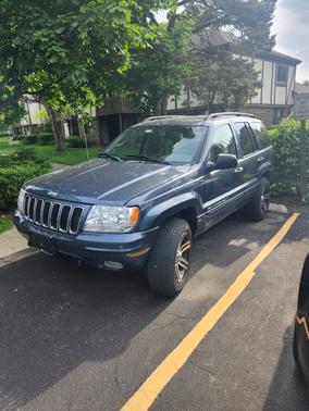 Blue 2002 Jeep Grand Cherokee Limited