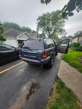 Blue 2002 Jeep Grand Cherokee Limited