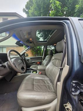 Blue 2002 Jeep Grand Cherokee Limited
