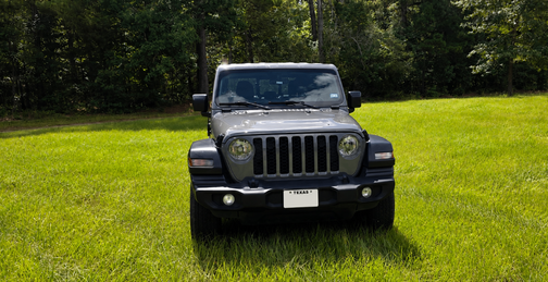 Gray 2021 Jeep Gladiator Sport