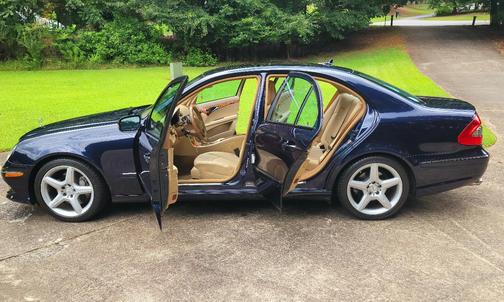 Blue 2009 Mercedes-Benz E-Class E 350