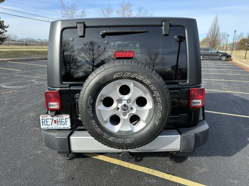 2014 Jeep Wrangler Sahara