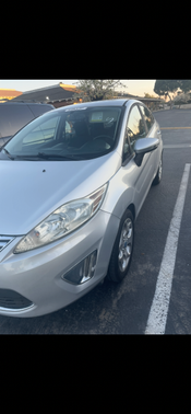 Silver 2011 Ford Fiesta SEL