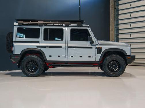 2025 INEOS Grenadier 4x4