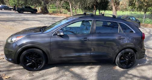 2019 Kia Niro s Touring
