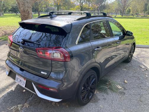 2019 Kia Niro s Touring