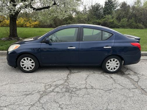 2014 Nissan Versa 1.6 SV