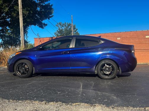 2012 Hyundai ELANTRA Limited