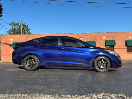 2012 Hyundai ELANTRA Limited