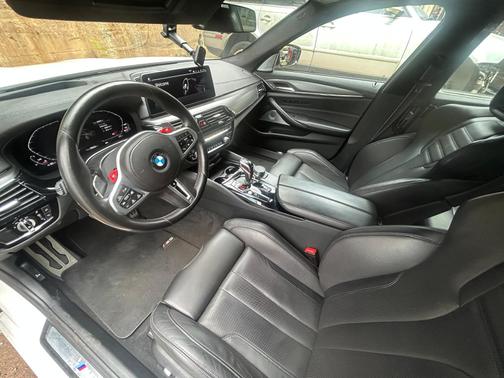2023 BMW M5 Base