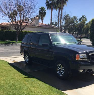 1999 Cadillac Escalade 4WD