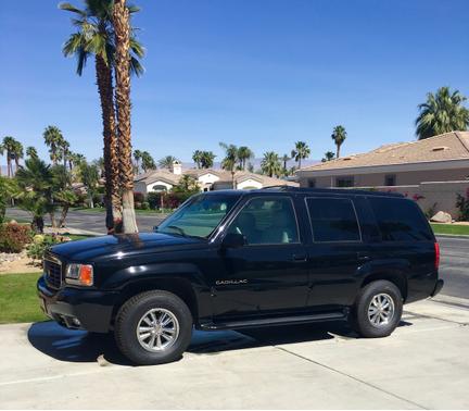 1999 Cadillac Escalade 4WD