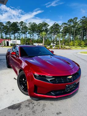 Red 2022 Chevrolet Camaro 1LS