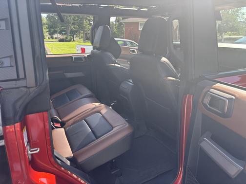 Red 2022 Ford Bronco Outer Banks