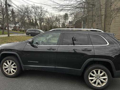 Black 2014 Jeep Cherokee Limited