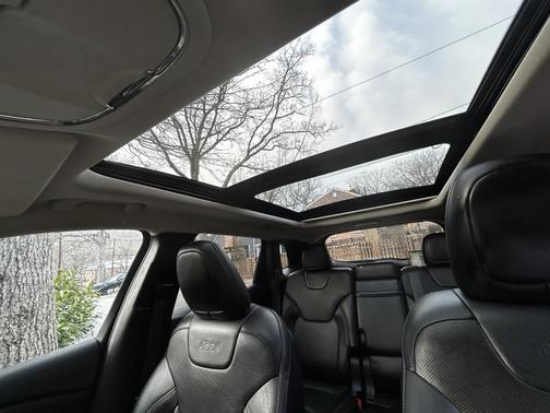 Black 2014 Jeep Cherokee Limited