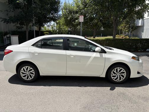 White 2017 Toyota Corolla LE
