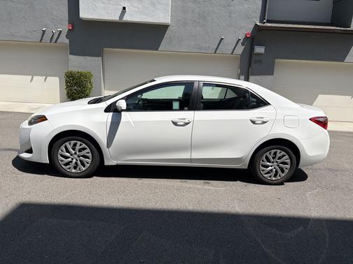 White 2017 Toyota Corolla LE