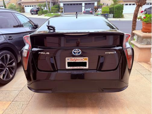 2016 Toyota Prius Four Touring