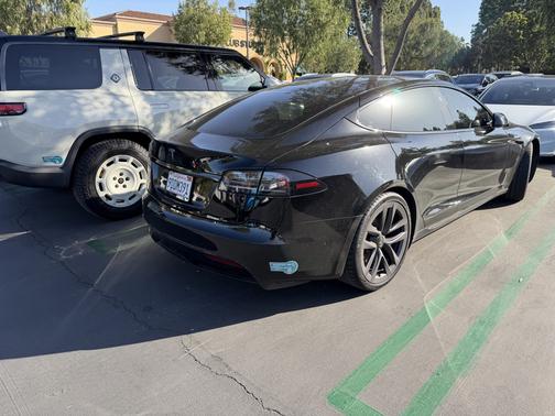 2022 Tesla Model S Long Range