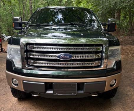 Green 2014 Ford F-150 Lariat