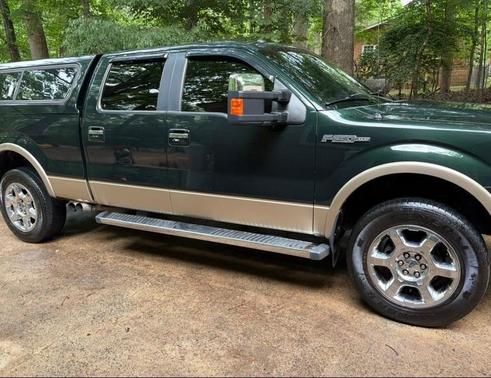 Green 2014 Ford F-150 Lariat