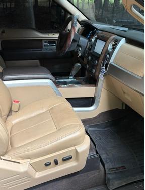 Green 2014 Ford F-150 Lariat