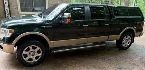 Green 2014 Ford F-150 Lariat