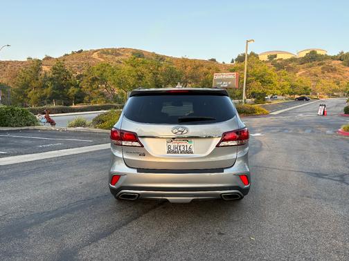 Gray 2019 Hyundai Santa Fe XL SE
