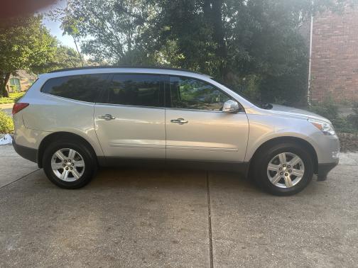 2010 Chevrolet Traverse LT