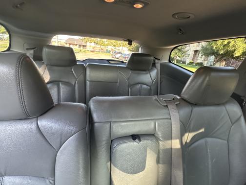 2010 Chevrolet Traverse LT