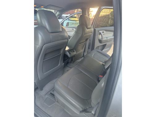 2010 Chevrolet Traverse LT