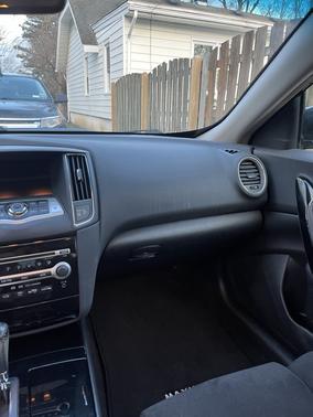 2010 Nissan Maxima S