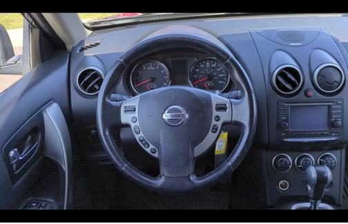 2011 Nissan Rogue SV